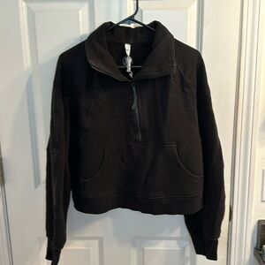 Lululemon scuba oversized funnel-neck half zip size M/L